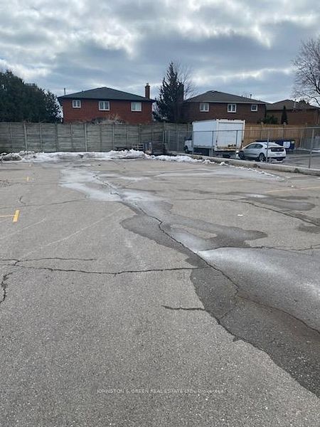 31 Jutland Rd Photo 4